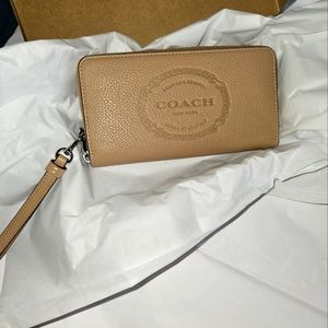 Coach wallet